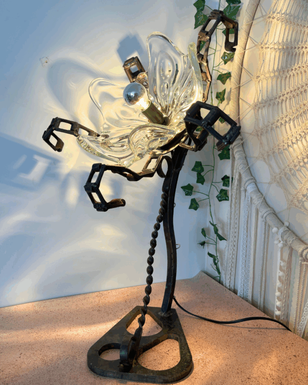 La Lampe Carnivore
